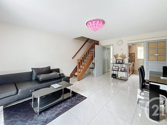 Maison &agrave; vendre - 3 pi&egrave;ces - 60 m2 - Savigny Le Temple - 77 - ILE-DE-FRANCE