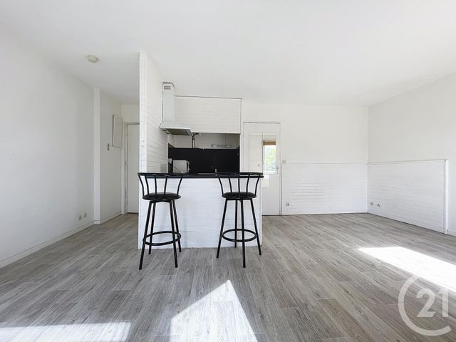 Appartement F1 &agrave; vendre - 1 pi&egrave;ce - 28,64 m2 - Savigny Le Temple - 77 - ILE-DE-FRANCE