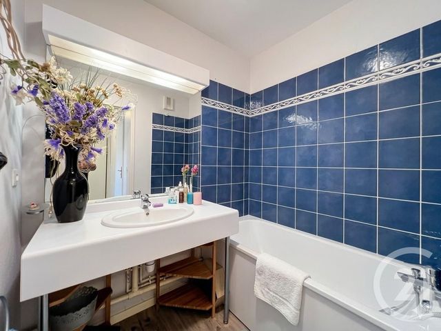 Appartement F3 &agrave; vendre - 3 pi&egrave;ces - 53,61 m2 - Moissy Cramayel - 77 - ILE-DE-FRANCE