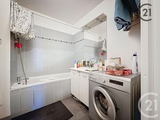 Appartement F3 &agrave; vendre - 3 pi&egrave;ces - 56 m2 - Lieusaint - 77 - ILE-DE-FRANCE