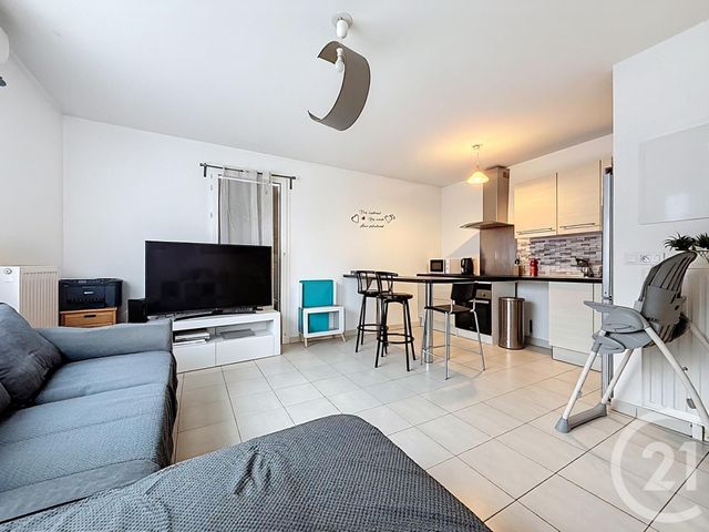 Appartement F3 &agrave; vendre - 3 pi&egrave;ces - 56 m2 - Lieusaint - 77 - ILE-DE-FRANCE