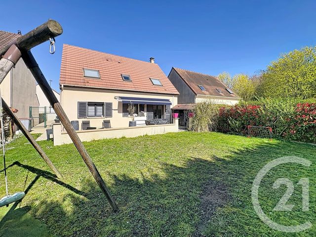 Maison &agrave; vendre - 6 pi&egrave;ces - 102,22 m2 - Savigny Le Temple - 77 - ILE-DE-FRANCE