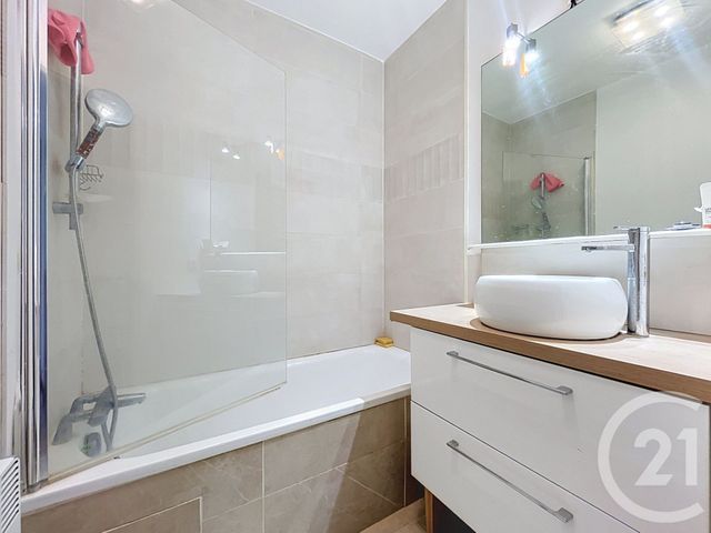 Appartement T2 &agrave; louer - 2 pi&egrave;ces - 48,56 m2 - Moissy Cramayel - 77 - ILE-DE-FRANCE