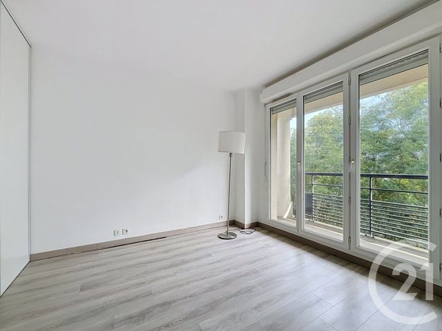 Appartement T2 &agrave; louer - 2 pi&egrave;ces - 48,56 m2 - Moissy Cramayel - 77 - ILE-DE-FRANCE