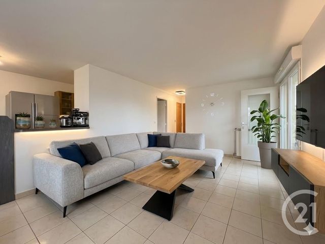 Appartement F5 &agrave; vendre - 5 pi&egrave;ces - 96,57 m2 - Nandy - 77 - ILE-DE-FRANCE