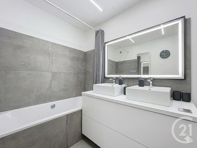 Appartement F5 &agrave; vendre - 5 pi&egrave;ces - 96,57 m2 - Nandy - 77 - ILE-DE-FRANCE