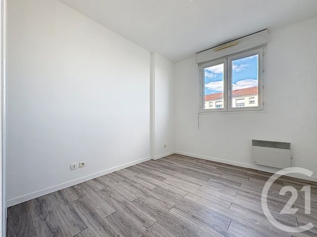 Appartement T3 &agrave; louer - 3 pi&egrave;ces - 63 m2 - Dammarie Les Lys - 77 - ILE-DE-FRANCE