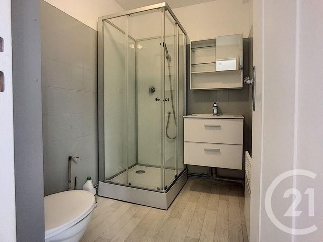 Appartement T3 &agrave; louer - 3 pi&egrave;ces - 47,17 m2 - Machault - 77 - ILE-DE-FRANCE