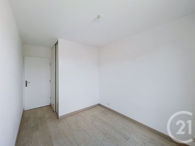 Appartement F3 &agrave; vendre - 3 pi&egrave;ces - 57,31 m2 - Savigny Le Temple - 77 - ILE-DE-FRANCE