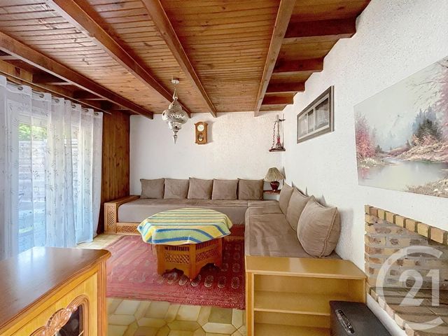 Maison &agrave; vendre - 7 pi&egrave;ces - 138,13 m2 - Savigny Le Temple - 77 - ILE-DE-FRANCE