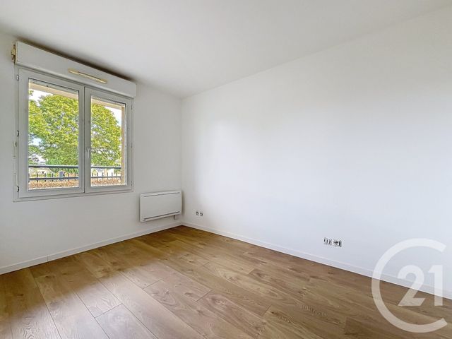 Appartement F2 &agrave; louer - 2 pi&egrave;ces - 42,20 m2 - Lieusaint - 77 - ILE-DE-FRANCE