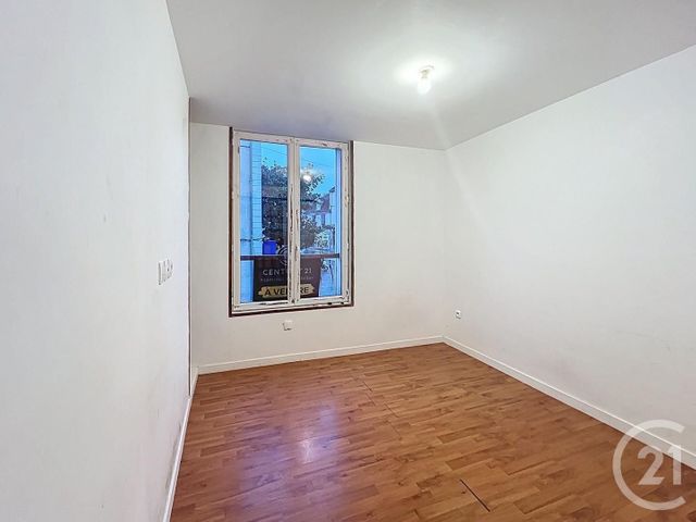 Immeuble &agrave; vendre - 100 m2 - Corbeil Essonnes - 91 - ILE-DE-FRANCE