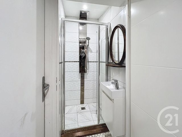 Immeuble &agrave; vendre - 100 m2 - Corbeil Essonnes - 91 - ILE-DE-FRANCE