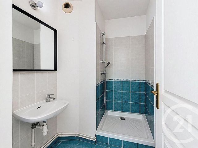 Appartement &agrave; vendre - 3 pi&egrave;ces - 65,50 m2 - Combs La Ville - 77 - ILE-DE-FRANCE