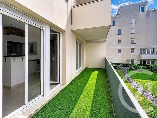 Appartement &agrave; vendre - 3 pi&egrave;ces - 65,50 m2 - Combs La Ville - 77 - ILE-DE-FRANCE