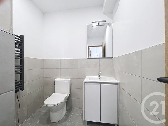 Appartement T2 &agrave; louer - 2 pi&egrave;ces - 36,95 m2 - Vert St Denis - 77 - ILE-DE-FRANCE