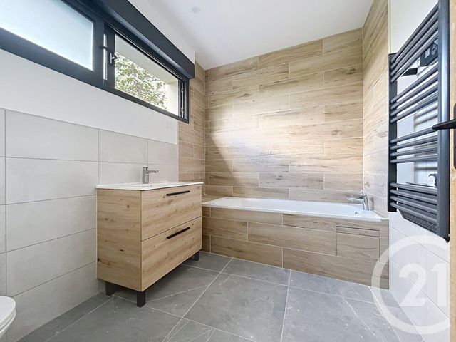 Appartement T3 &agrave; louer - 3 pi&egrave;ces - 58,46 m2 - Vert St Denis - 77 - ILE-DE-FRANCE