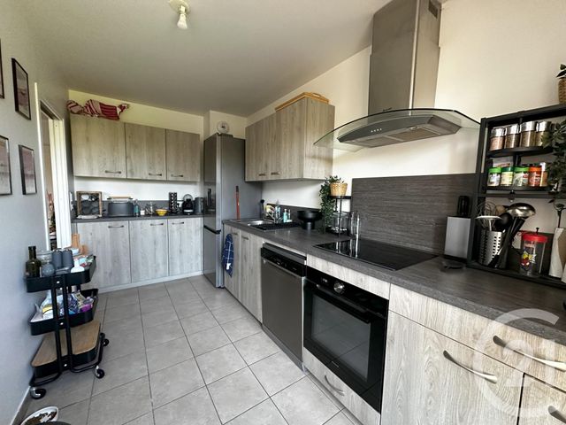 Appartement T3 &agrave; louer - 3 pi&egrave;ces - 65,83 m2 - Combs La Ville - 77 - ILE-DE-FRANCE