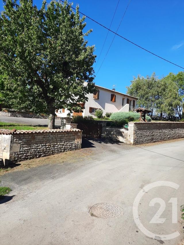 Maison &agrave; vendre - 5 pi&egrave;ces - 132 m2 - Chef Boutonne - 79 - POITOU-CHARENTES