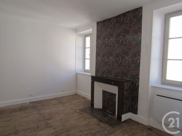 Maison à vendre - 7 pièces - 161 m2 - Chef Boutonne - 79 - POITOU-CHARENTES