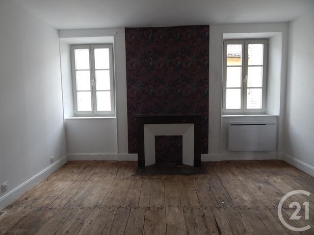 Maison à vendre - 7 pièces - 161 m2 - Chef Boutonne - 79 - POITOU-CHARENTES