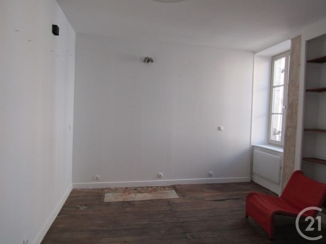 Maison à vendre - 7 pièces - 161 m2 - Chef Boutonne - 79 - POITOU-CHARENTES