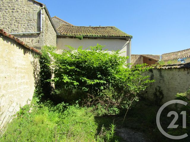 Maison &agrave; vendre - 5 pi&egrave;ces - 120 m2 - Chef Boutonne - 79 - POITOU-CHARENTES