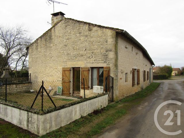 Maison à vendre - 5 pièces - 108 m2 - Pioussay - 79 - POITOU-CHARENTES