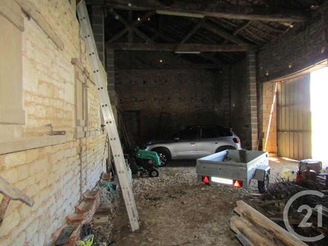 Maison à vendre - 6 pièces - 240 m2 - Luche Sur Brioux - 79 - POITOU-CHARENTES