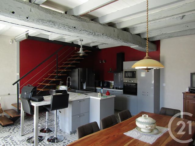 Maison à vendre - 6 pièces - 240 m2 - Luche Sur Brioux - 79 - POITOU-CHARENTES