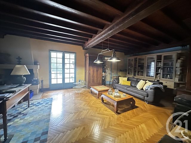 Maison à vendre - 6 pièces - 210,47 m2 - Chef Boutonne - 79 - POITOU-CHARENTES