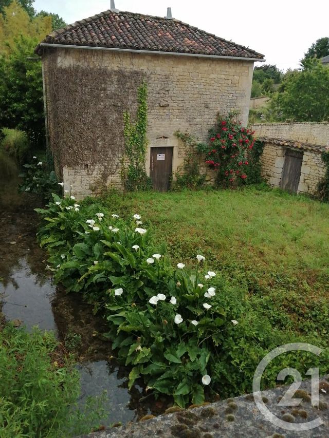 Maison à vendre - 6 pièces - 210,47 m2 - Chef Boutonne - 79 - POITOU-CHARENTES