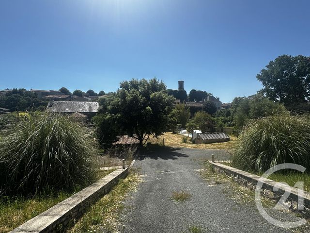 Maison à vendre - 6 pièces - 210,47 m2 - Chef Boutonne - 79 - POITOU-CHARENTES