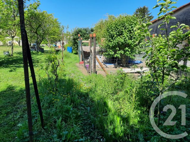 Maison &agrave; vendre - 7 pi&egrave;ces - 175,98 m2 - Fontenille St Martin Entraigues - 79 - POITOU-CHARENTES