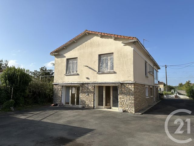 Maison à vendre - 6 pièces - 107,07 m2 - Chef Boutonne - 79 - POITOU-CHARENTES