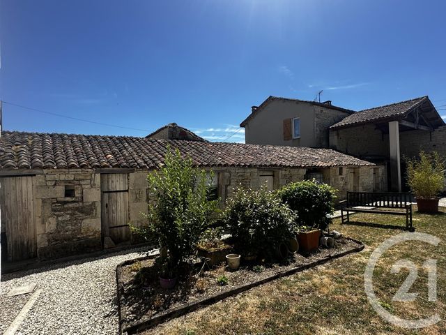 Maison à vendre - 4 pièces - 162,51 m2 - Loubille - 79 - POITOU-CHARENTES
