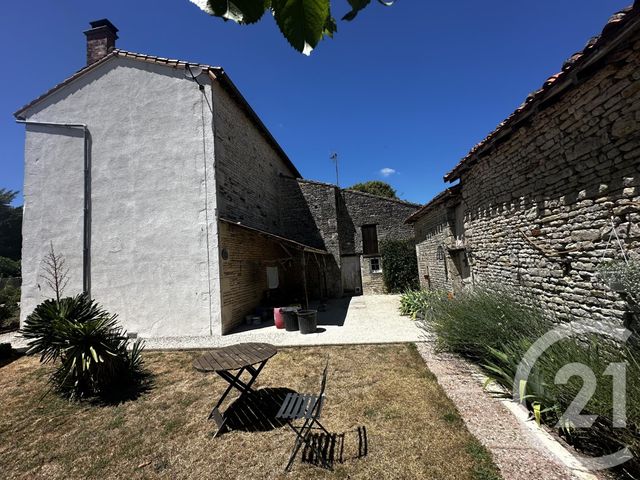 Maison à vendre - 4 pièces - 162,51 m2 - Loubille - 79 - POITOU-CHARENTES