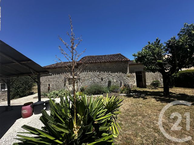 Maison à vendre - 4 pièces - 162,51 m2 - Loubille - 79 - POITOU-CHARENTES