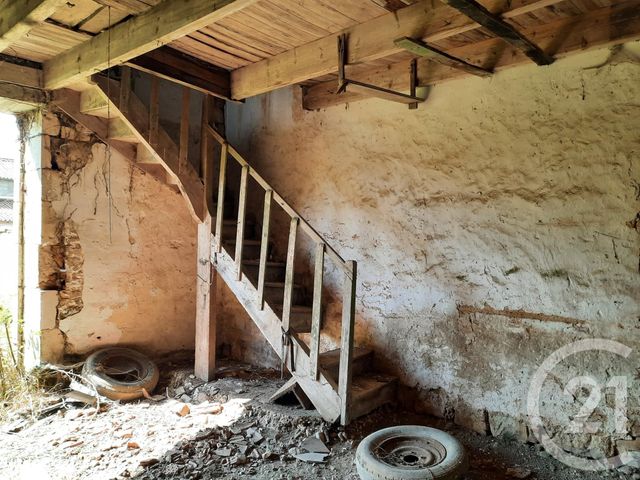 Maison &agrave; vendre - 2 pi&egrave;ces - 92 m2 - La Magdeleine - 16 - POITOU-CHARENTES