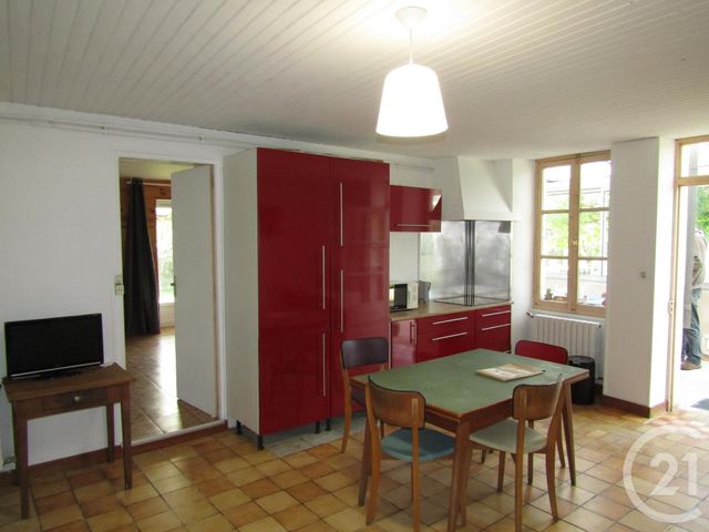 Maison à louer - 5 pièces - 73,05 m2 - Paizay Le Chapt - 79 - POITOU-CHARENTES