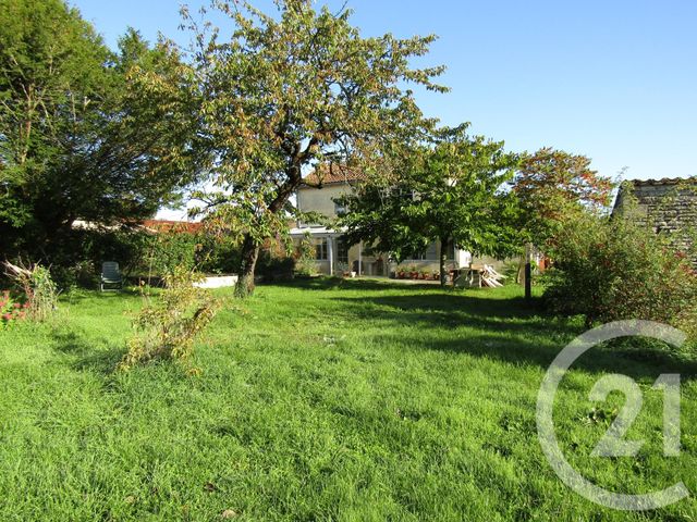 Maison à louer - 5 pièces - 73,05 m2 - Paizay Le Chapt - 79 - POITOU-CHARENTES