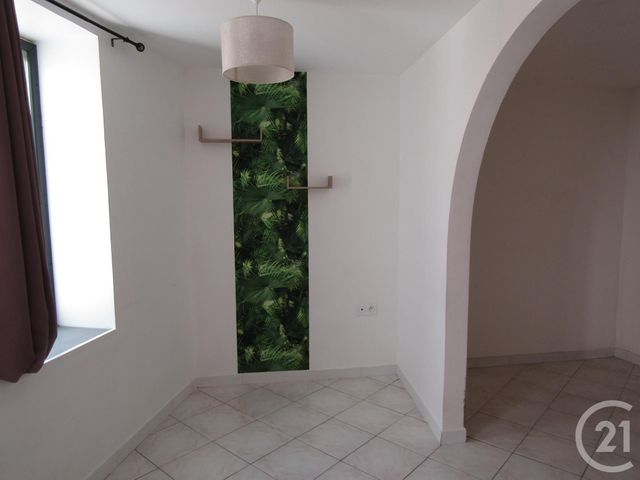 Appartement T1 à louer - 2 pièces - 28,08 m2 - Chef Boutonne - 79 - POITOU-CHARENTES