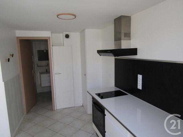 Appartement T1 à louer - 2 pièces - 28,08 m2 - Chef Boutonne - 79 - POITOU-CHARENTES