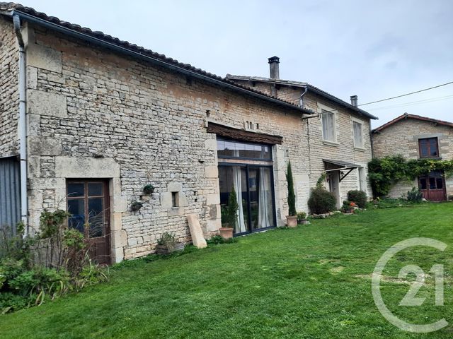 Maison &agrave; vendre - 5 pi&egrave;ces - 185,86 m2 - Pioussay - 79 - POITOU-CHARENTES