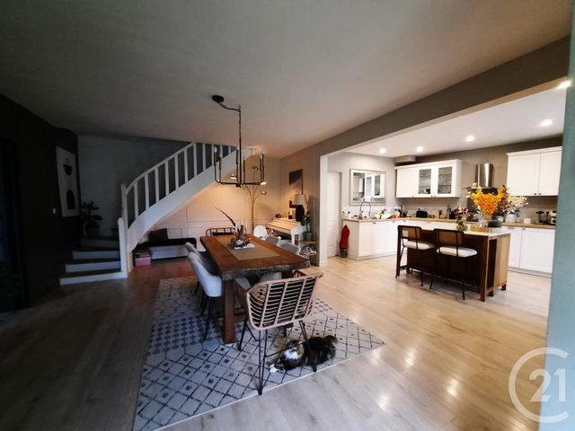 Maison &agrave; vendre - 5 pi&egrave;ces - 185,86 m2 - Pioussay - 79 - POITOU-CHARENTES