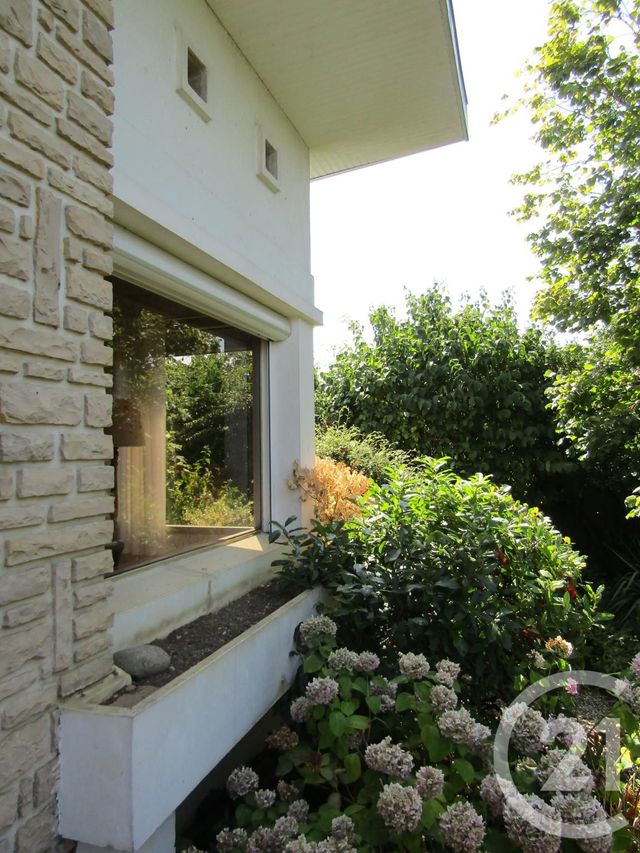 Maison à vendre - 7 pièces - 134,16 m2 - Sauze Vaussais - 79 - POITOU-CHARENTES