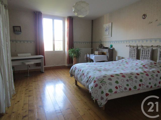 Maison à vendre - 4 pièces - 109 m2 - Sauze Vaussais - 79 - POITOU-CHARENTES