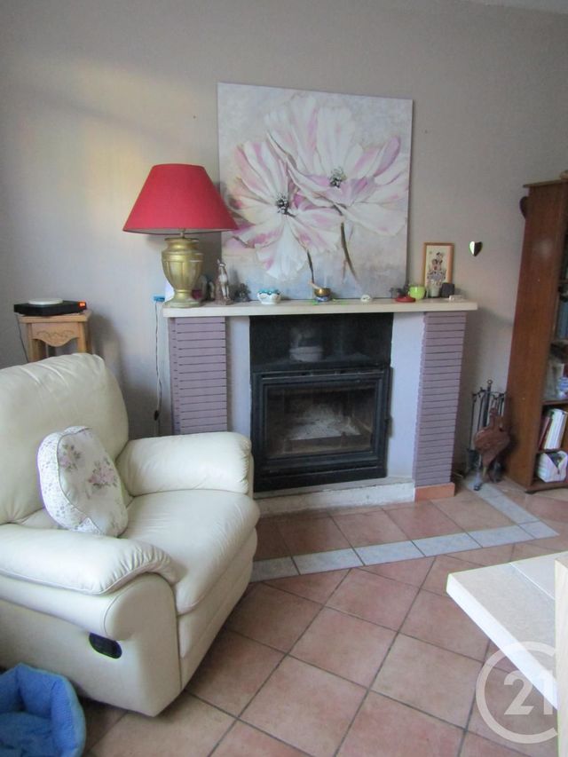 Maison à vendre - 4 pièces - 109 m2 - Sauze Vaussais - 79 - POITOU-CHARENTES