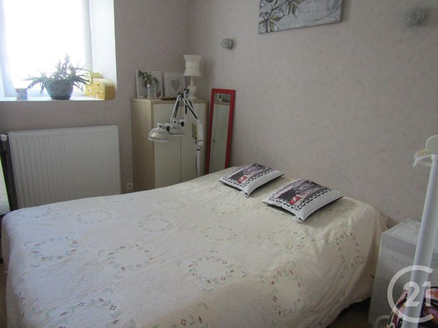 Maison à vendre - 4 pièces - 109 m2 - Sauze Vaussais - 79 - POITOU-CHARENTES