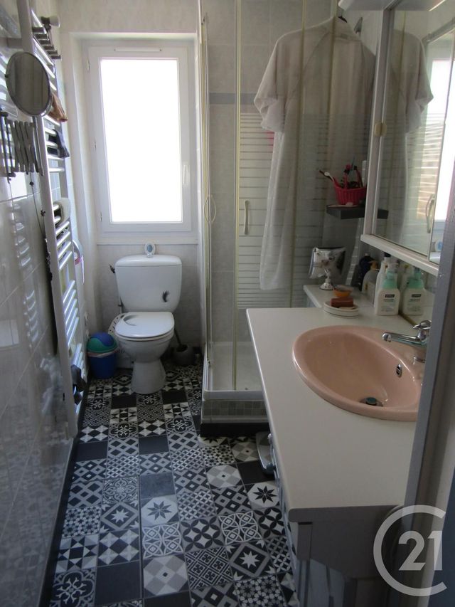 Maison à vendre - 4 pièces - 109 m2 - Sauze Vaussais - 79 - POITOU-CHARENTES